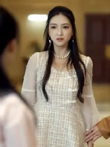 Empress Dowager's Rewrite The Throne