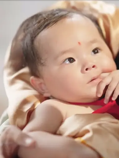 Baby Queen Saves the Day