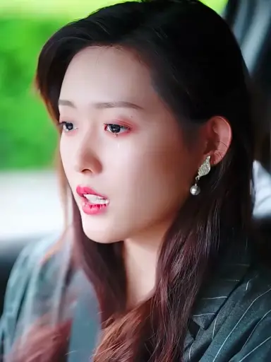 Love On The Run (English DUBBED)